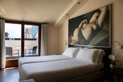 Hotel Antico Borgo in وسط مدينة ريفا ديل جاردا Hotel Antico Borgo in وسط مدينة ريفا ديل جاردا