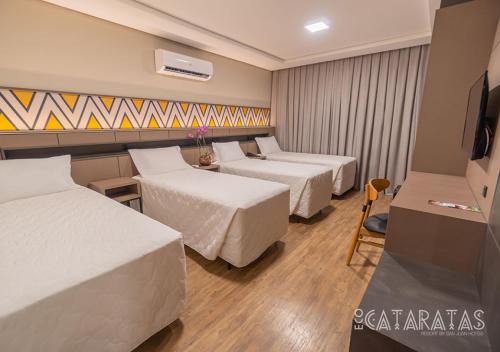 Guestroom, Complexo Eco Cataratas Resort in Vila Carima Guestroom, Complexo Eco Cataratas Resort in Vila Carima