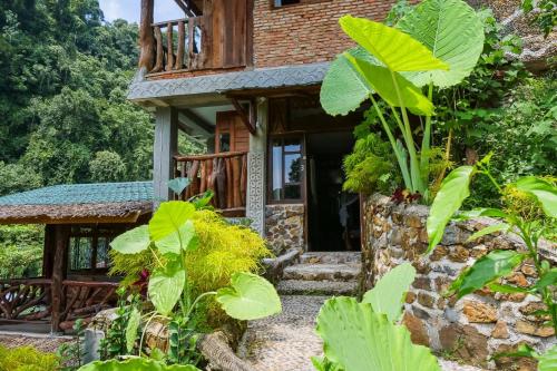 Garden Inn in Bukit Lawang Garden Inn in Bukit Lawang