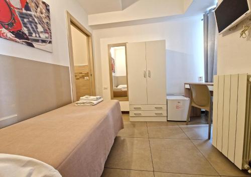 Bilik Mandi, B&B Viale San Pietro in Sassari Bilik Mandi, B&B Viale San Pietro in Sassari