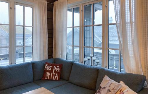 Awesome home in Sjusjen with 3 Bedrooms, Internet and Jacuzzi in Sjusjoen Awesome home in Sjusjen with 3 Bedrooms, Internet and Jacuzzi in Sjusjoen
