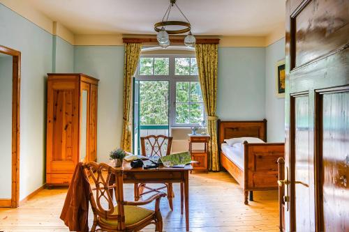 Hotel Lago di Braies