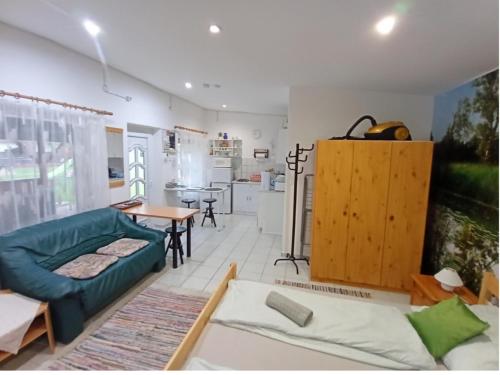 Harmónia Parasztház és Apartman (Harmonia Paraszthaz es Apartman) in โปรอสซโล่ Harmónia Parasztház és Apartman (Harmonia Paraszthaz es Apartman) in โปรอสซโล่