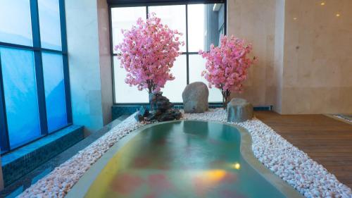 Hot spring bath, The Yanné, Onsen Hotel near Highlands Mushroom Hot spring bath, The Yanné, Onsen Hotel near Highlands Mushroom
