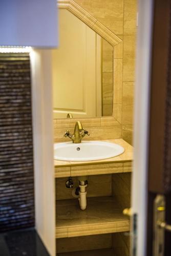 Bathroom, Exclusive Apartmanok Szeged in Szeged City Center Bathroom, Exclusive Apartmanok Szeged in Szeged City Center