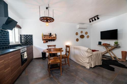 Casa Estábulo- Cozy Rustic Farmhouse LOFT TOURO (Casa Estabulo- Cozy Rustic Farmhouse LOFT TOURO) in 埃斯坦巴 Casa Estábulo- Cozy Rustic Farmhouse LOFT TOURO (Casa Estabulo- Cozy Rustic Farmhouse LOFT TOURO) in 埃斯坦巴