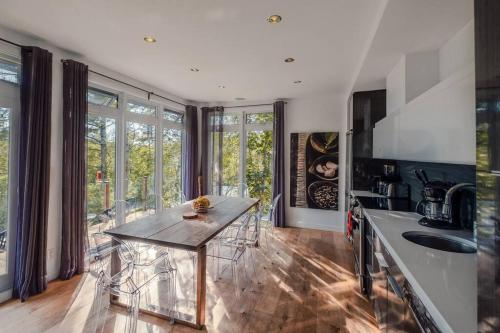 Chalet DesignPur on the lake in Chertsey (QC) Chalet DesignPur on the lake in Chertsey (QC)