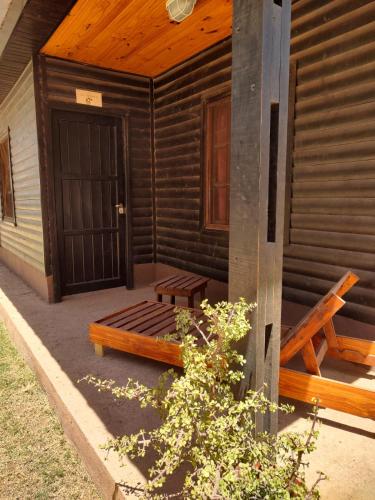 Cabañas Las Delicias (Cabanas Las Delicias) in 코로넬 몰데스 Cabañas Las Delicias (Cabanas Las Delicias) in 코로넬 몰데스