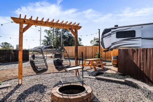 Luxurious RV Getaway Near Wineries - Casino in Galt (CA) Luxurious RV Getaway Near Wineries - Casino in Galt (CA)
