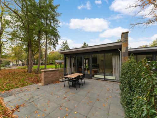 Exterior view, Cozy Holiday Home in Soesterberg in a lovely wooded area in Soesterberg Exterior view, Cozy Holiday Home in Soesterberg in a lovely wooded area in Soesterberg