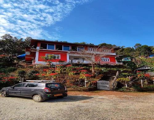 Exterior view, Rongo White House by StayApart in Kumai Tea Garden Exterior view, Rongo White House by StayApart in Kumai Tea Garden