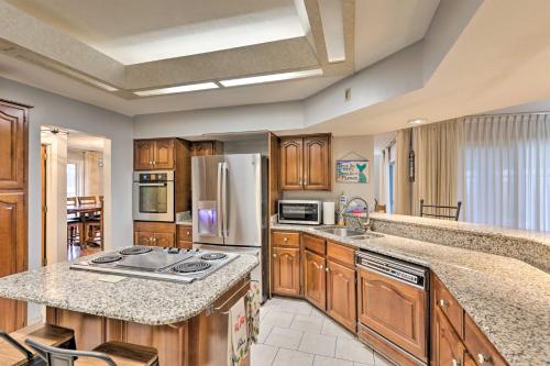 Cheerful Lanark Village Oasis with Private Pool in Carrabelle Cheerful Lanark Village Oasis with Private Pool in Carrabelle