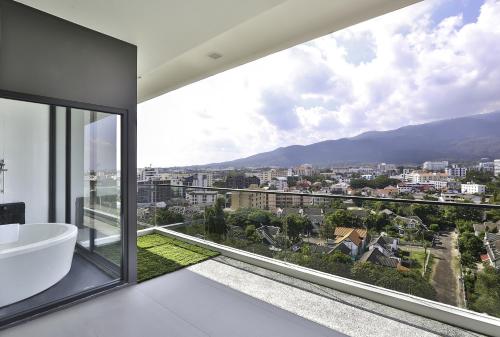 陽台/露台, 清邁易思庭譚飯店 (Eastin Tan Hotel Chiang Mai) in 清邁 陽台/露台, 清邁易思庭譚飯店 (Eastin Tan Hotel Chiang Mai) in 清邁