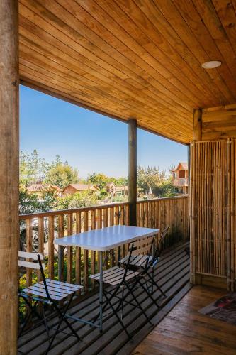 Cabaña en Tunquén con parrilla, fogón, piscina y bosque (Cabana en Tunquen con parrilla, fogon, piscina y bosque) in Αλγαρόμπο Cabaña en Tunquén con parrilla, fogón, piscina y bosque (Cabana en Tunquen con parrilla, fogon, piscina y bosque) in Αλγαρόμπο