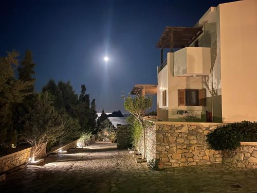 Exterior view, Natica Mare Villas in Lefki Exterior view, Natica Mare Villas in Lefki