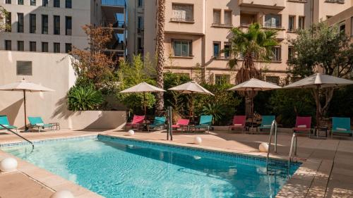 Úszómedence, Holiday Inn Toulon City Centre By IHG in Toulon Városközpont Úszómedence, Holiday Inn Toulon City Centre By IHG in Toulon Városközpont