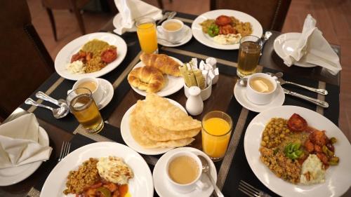 Aliments i begudes, Kundan Lodges Shikarpur in Suleman Aliments i begudes, Kundan Lodges Shikarpur in Suleman