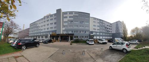 Exterior view, R&B Hotel in Marzahn Exterior view, R&B Hotel in Marzahn