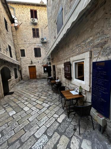 Pemandangan, Athos Guesthouse in Kotor Pemandangan, Athos Guesthouse in Kotor