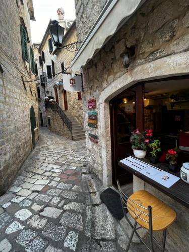 Fasilitas, Athos Guesthouse in Kotor Fasilitas, Athos Guesthouse in Kotor