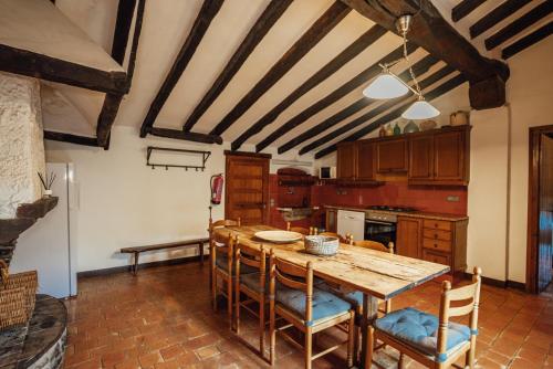 Casa Rural El Callis in La Vall De Bianya Casa Rural El Callis in La Vall De Bianya