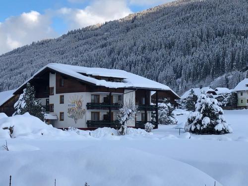 Exterior view, Pension Gertraud in Bad Kleinkirchheim Exterior view, Pension Gertraud in Bad Kleinkirchheim