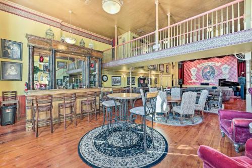 Western Adventure with Saloon and Movie Theatre in Fort McDowell Western Adventure with Saloon and Movie Theatre in Fort McDowell