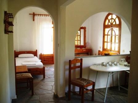 Guestroom, Pantheon Studios & Apartments in Thassos Guestroom, Pantheon Studios & Apartments in Thassos