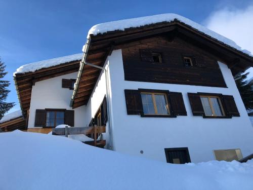 Haus Maran in Tschappina Haus Maran in Tschappina