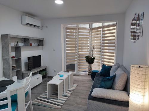 Felles stue/TV-område, White pearl & SPA in Veliko Gradiste Felles stue/TV-område, White pearl & SPA in Veliko Gradiste