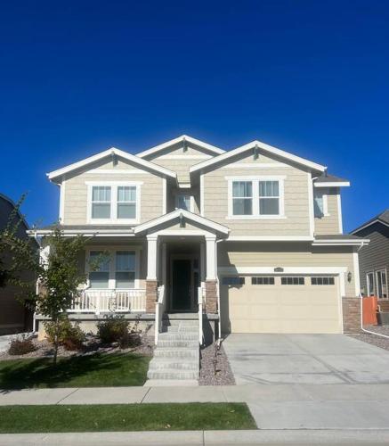 Spacious 3 Bedroom 2 1/2 Bath Home Self Check In in Parker (CO) Spacious 3 Bedroom 2 1/2 Bath Home Self Check In in Parker (CO)