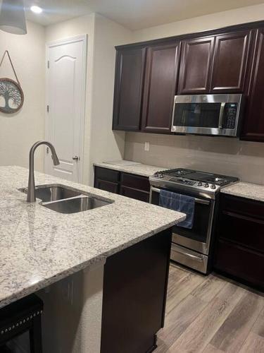 Spacious 3 Bedroom 2 1/2 Bath Home Self Check In in Πάρκερ(Κολοράντο) Spacious 3 Bedroom 2 1/2 Bath Home Self Check In in Πάρκερ(Κολοράντο)