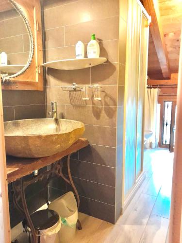 Bathroom, Casa Unica- da Bruno in Colico Bathroom, Casa Unica- da Bruno in Colico