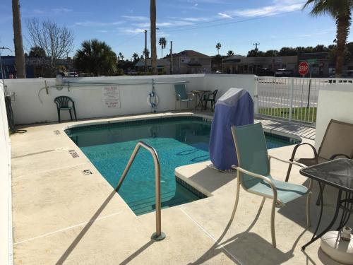 Swimming pool, Anastasia Inn - Saint Augustine in Anastasia Swimming pool, Anastasia Inn - Saint Augustine in Anastasia