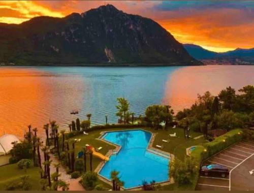 Appartamento con piscina e sauna Bissone in Lugano Appartamento con piscina e sauna Bissone in Lugano