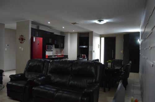 Accommodation Front - Deluxe 6 Sleeper with Rooftop Pool in Point Accommodation Front - Deluxe 6 Sleeper with Rooftop Pool in Point