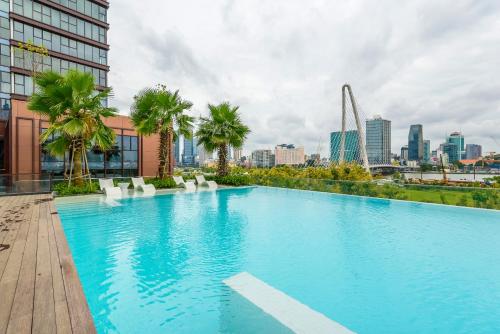 The Metropole Residences in District 2 The Metropole Residences in District 2