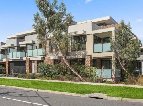 Boutique Heidelberg Heights 2BR Apartment 105 in Heidelberg Boutique Heidelberg Heights 2BR Apartment 105 in Heidelberg