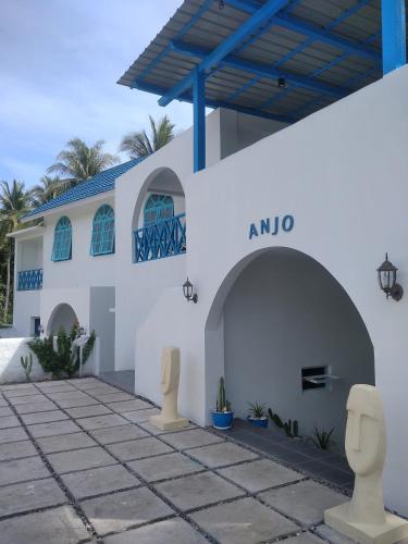 Anjo Maumere Hotel & Restaurant in マウメレ Anjo Maumere Hotel & Restaurant in マウメレ