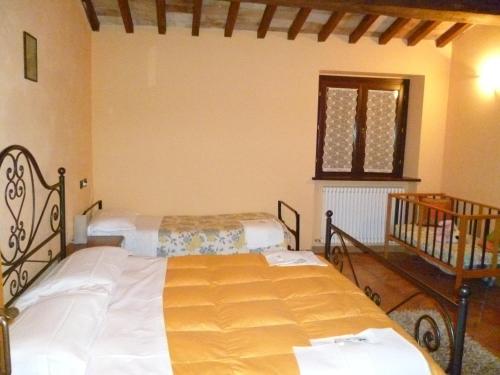 Agriturismo Ca'Verdeselle in Fermignano Agriturismo Ca'Verdeselle in Fermignano