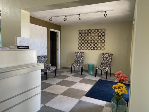 Αίθουσα υποδοχής, Guest Inn Lake City in Λέικ Σίτυ(Φλόριντα) Αίθουσα υποδοχής, Guest Inn Lake City in Λέικ Σίτυ(Φλόριντα)