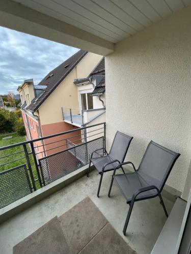 شرفة/ تراس, Neue 45 QM Eigentumswohnung, Balkon, Tiefgarage in Augustusburg شرفة/ تراس, Neue 45 QM Eigentumswohnung, Balkon, Tiefgarage in Augustusburg