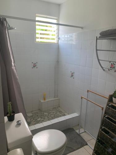 Logement vacances Gissac Sainte-Anne in Сен Ан Logement vacances Gissac Sainte-Anne in Сен Ан