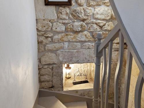 Gîte Gond-Pontouvre, 4 pièces, 6 personnes - FR-1-653-181 (Maison de charme 19eme renovee proche Angouleme, ideale famille, equipement complet, animaux accepte) in Angouleme Gîte Gond-Pontouvre, 4 pièces, 6 personnes - FR-1-653-181 (Maison de charme 19eme renovee proche Angouleme, ideale famille, equipement complet, animaux accepte) in Angouleme