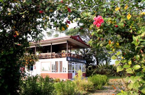 전망, The Glasshouse Hotel in 카와소티 전망, The Glasshouse Hotel in 카와소티