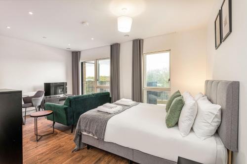 Guestroom, Stayo Apartments Barking Wharf in Greater London East Guestroom, Stayo Apartments Barking Wharf in Greater London East