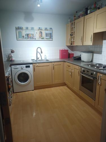 Double Room in a Top Floor Family apartment in Northampton Double Room in a Top Floor Family apartment in Northampton