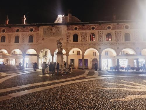 La casa di Ida Intero appartamento in Vigevano La casa di Ida Intero appartamento in Vigevano