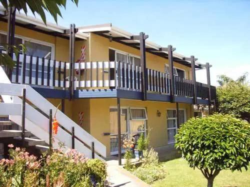 Balcony/terrace, Parkside Motel and Apartments in New Plymouth Balcony/terrace, Parkside Motel and Apartments in New Plymouth