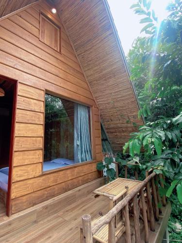 Balcony/terrace, Sunset Homestay Coffee & Tea in Lai Son Balcony/terrace, Sunset Homestay Coffee & Tea in Lai Son